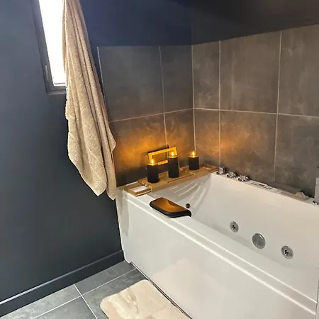 Les 100 Ciels Font-romeu Apartment *